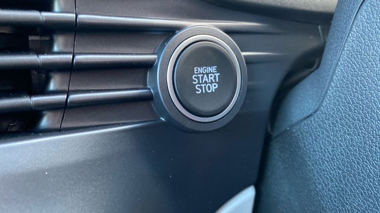 Hyundai i20 1.0T GDi 90 Tech Line 5dr Petrol Hatchback